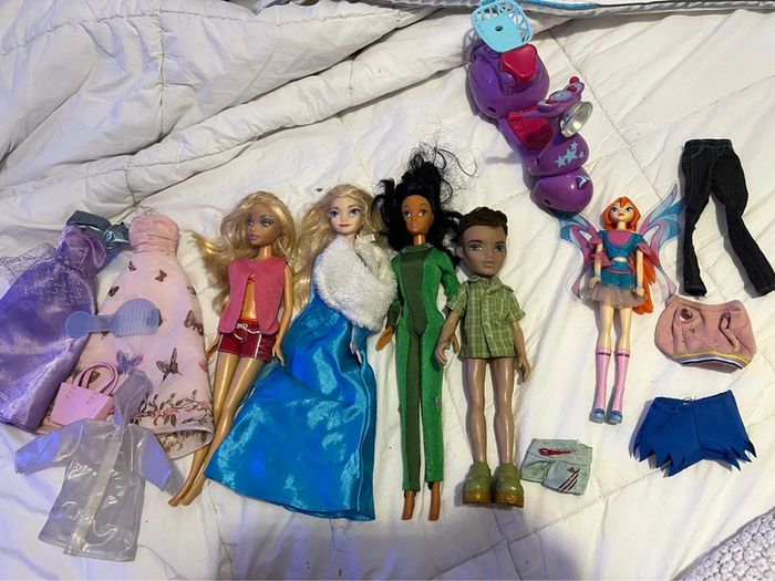 Lot barbies