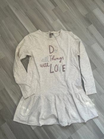 Robe 14 ans tape à l’œil