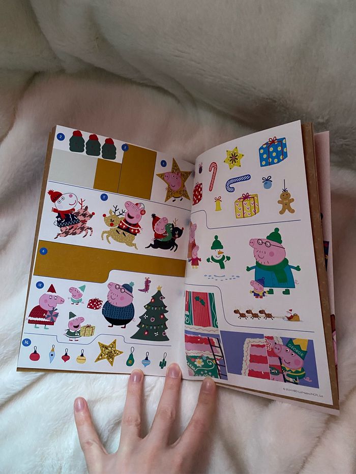 Livre d'activité Peppa Pig - photo numéro 3