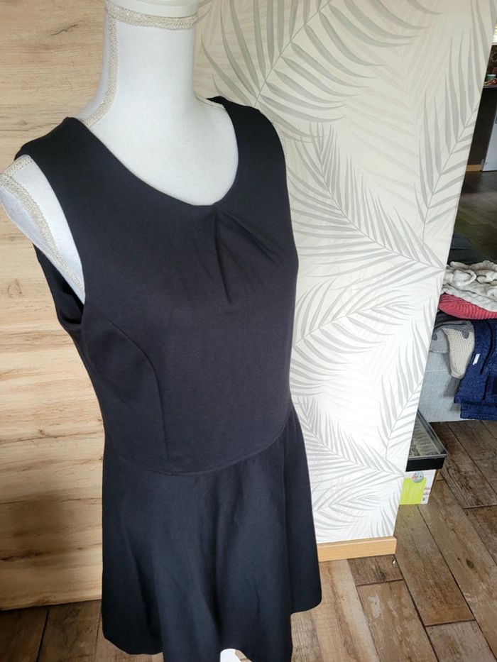Robe noir femme fleur de sel Paris taille 42 - photo numéro 3