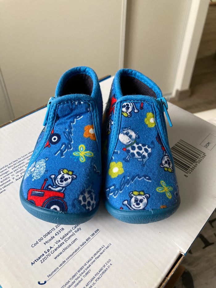 Chausson taille 19