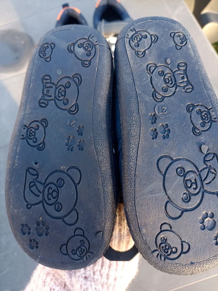 Chaussons taille 27 - photo numéro 2