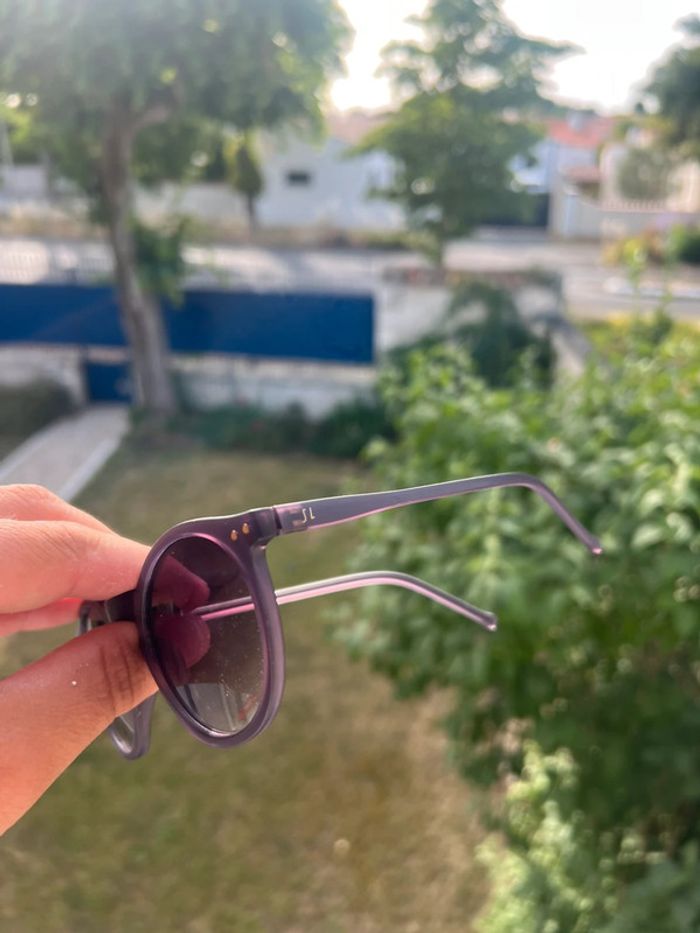 paire de lunette de soleil SL - photo numéro 5