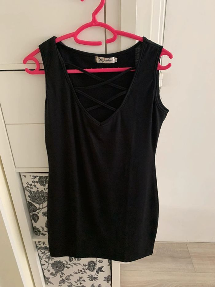 Robe courte noire - photo numéro 3