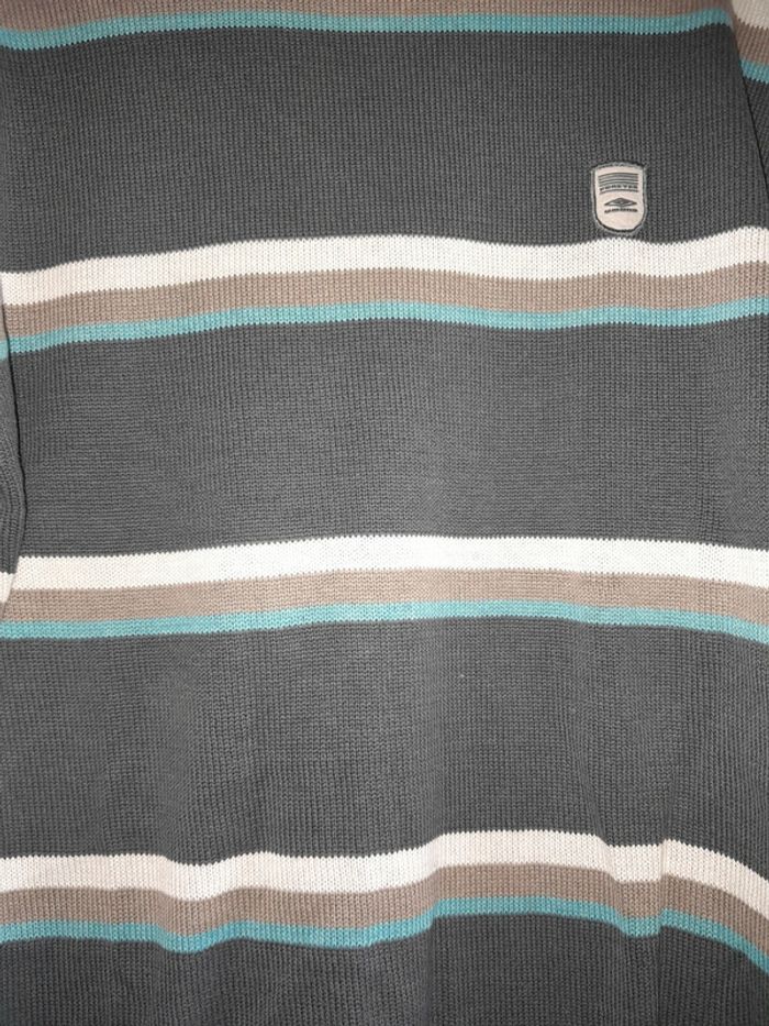 Pull umbro - photo numéro 2
