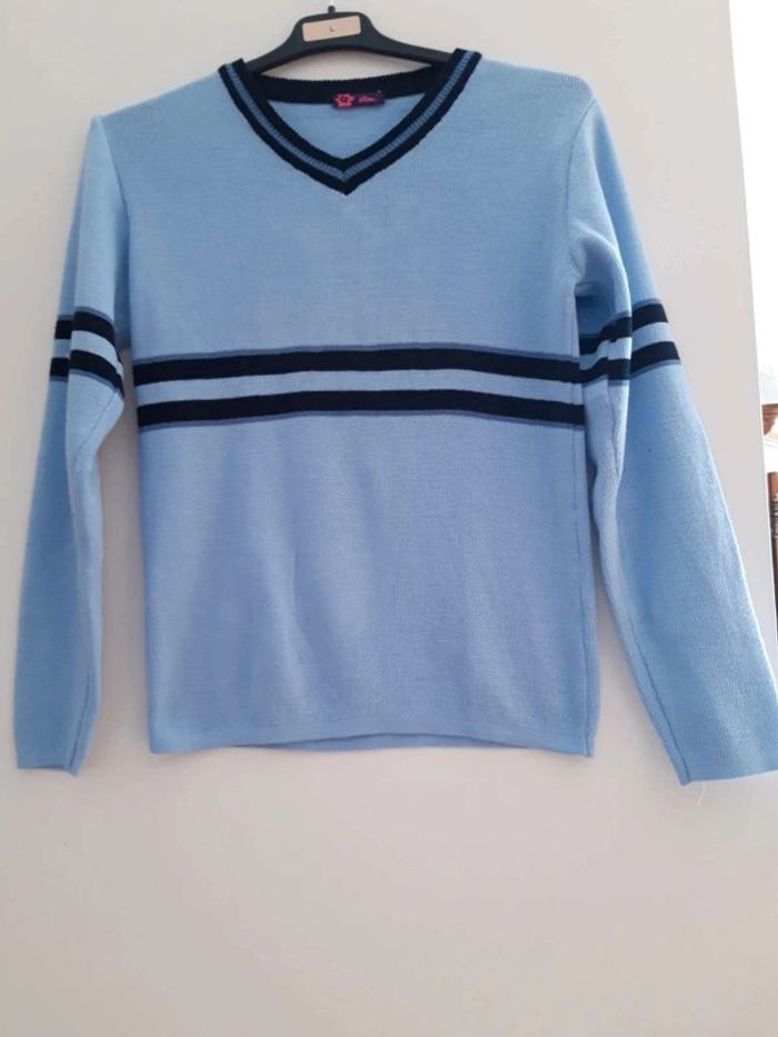 Pull taille 3 - photo numéro 4