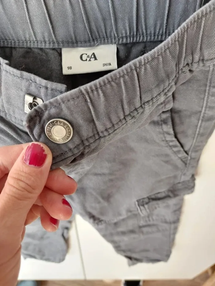 Pantalon cargo gris C&A 3 ans - photo numéro 4