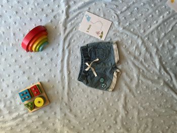 short couleur jean bleu taille élastique 3 mois tissaia 