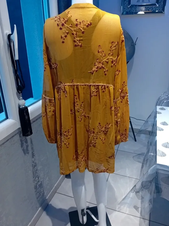 Robe courte de la marque orfeo taille L - photo numéro 8