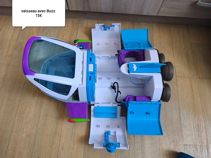 Vaisseau spatial buzz l'éclair - photo numéro 2