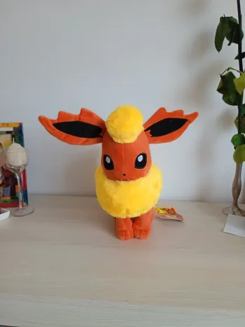 Grande Peluche Pokémon Pyroli neuve