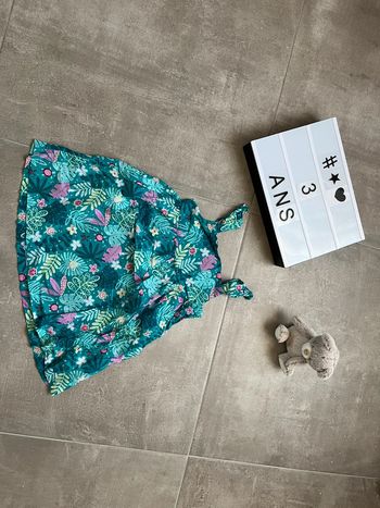 Robe turquoise