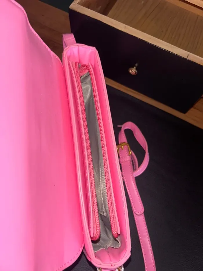 Mignon petit sac bandoulière neuf rose bonbon - photo numéro 3