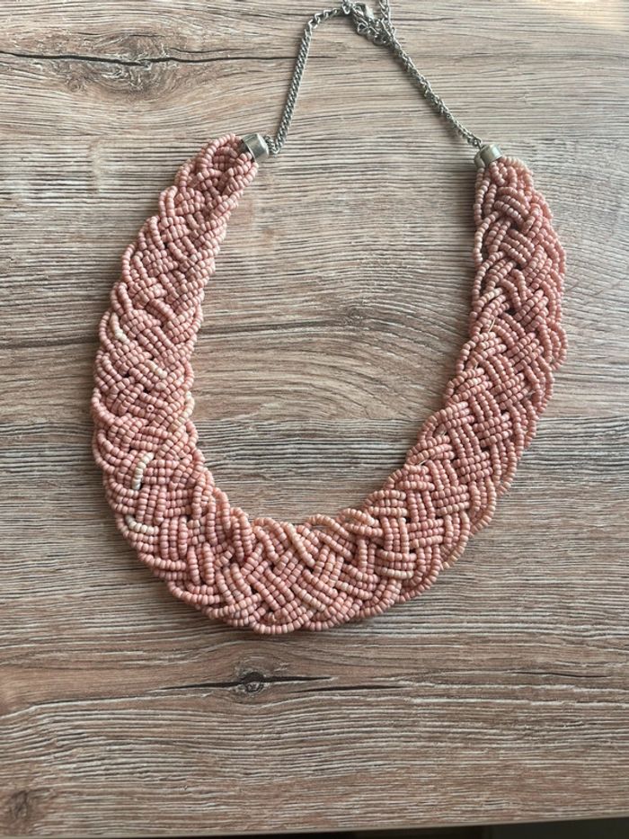 Collier tressé en perle rose pale - photo numéro 2