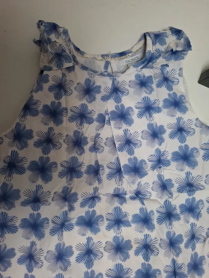 Blouse taille 8 ans - photo numéro 2
