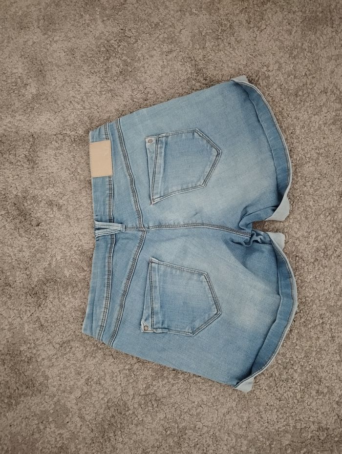 Short bleu jean - photo numéro 4