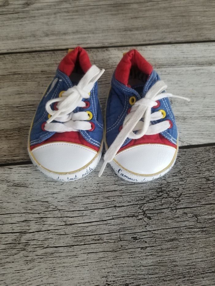 Chaussure bébé - photo numéro 3