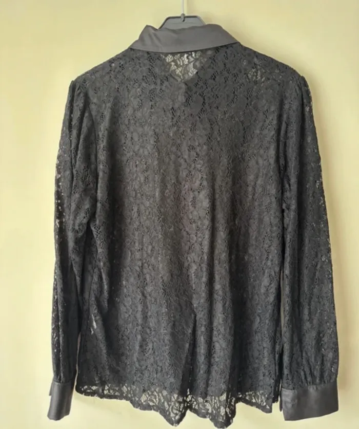 👕💎Haut en dentelle noir - taille unique - new collection - neuf sans étiquette - photo numéro 6