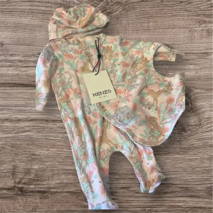 Kit Kenzo Kids – 1 mois – Neuf avec boîte