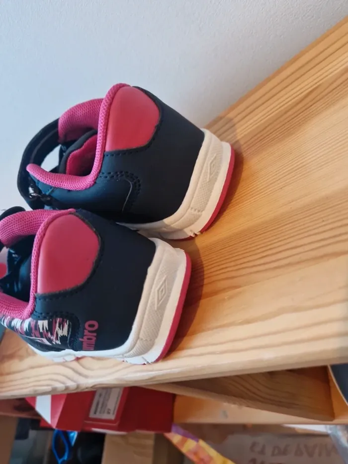 💞 Umbro Neuves fille 29 💞 - photo numéro 7
