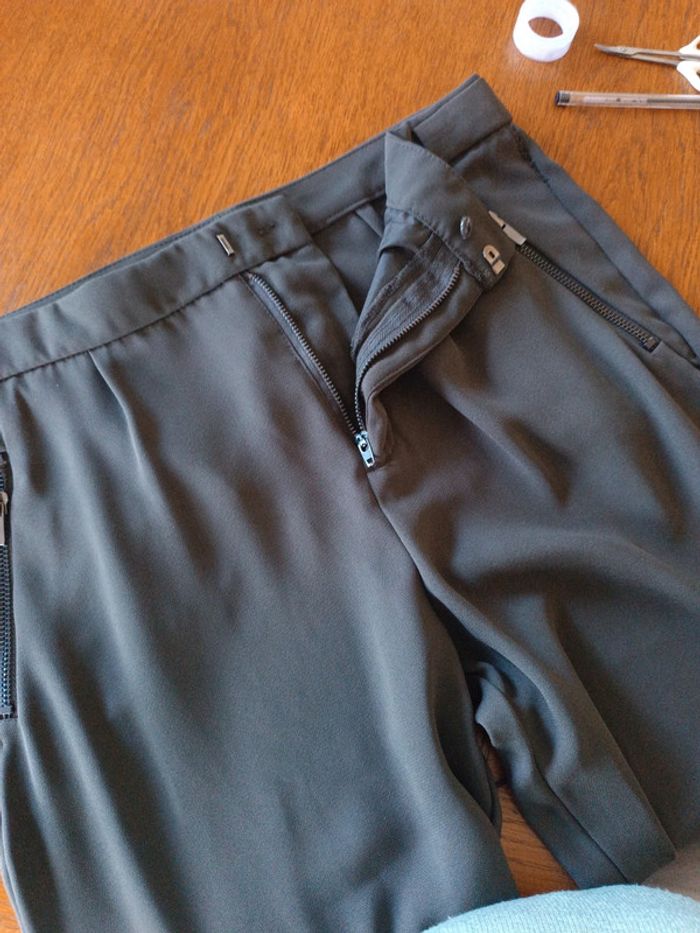 Pantalon kaki Bershka 38 - photo numéro 5