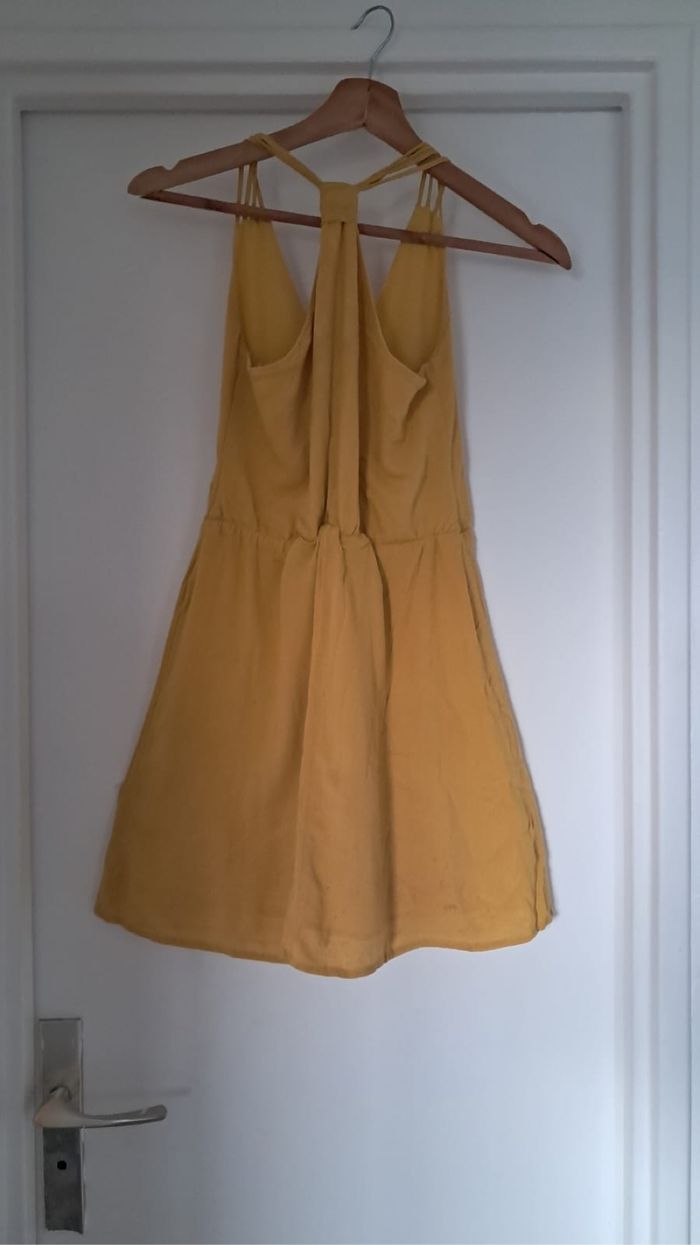 Robe jaune