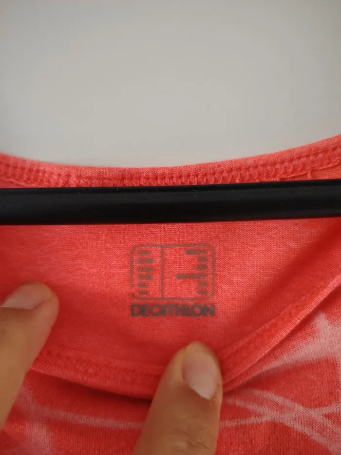t-shirt de sport taille 38 - photo numéro 5