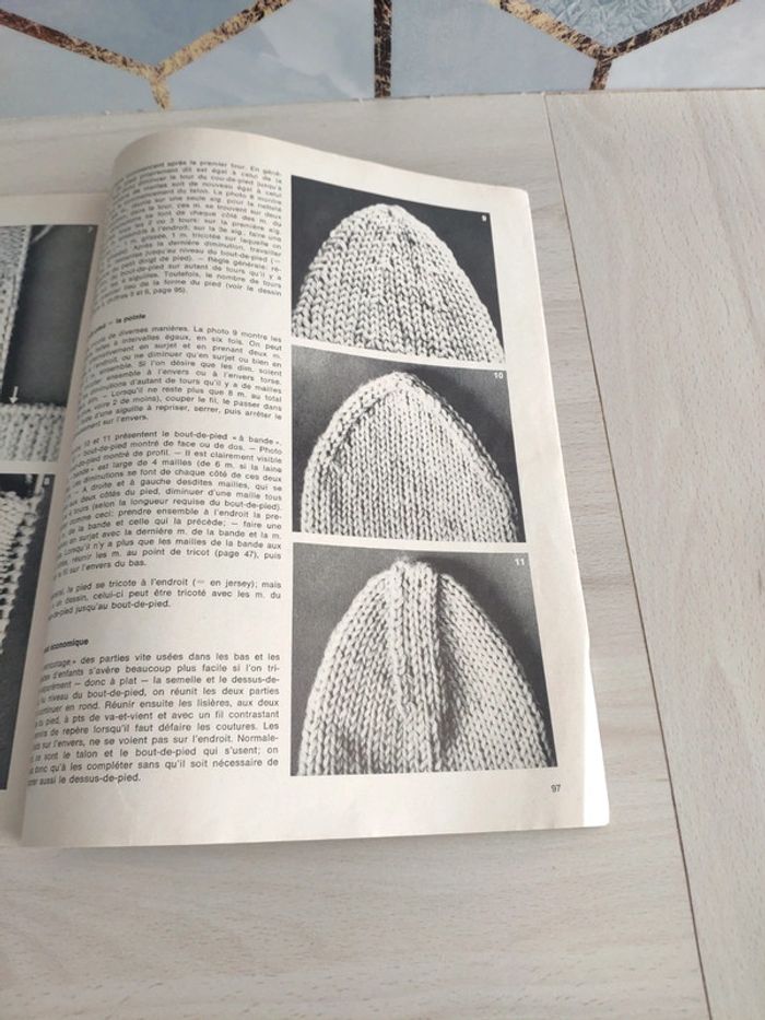 Magazine Burda numéro 94 de 1974 édition française Tricoter fait plaisir - photo numéro 11