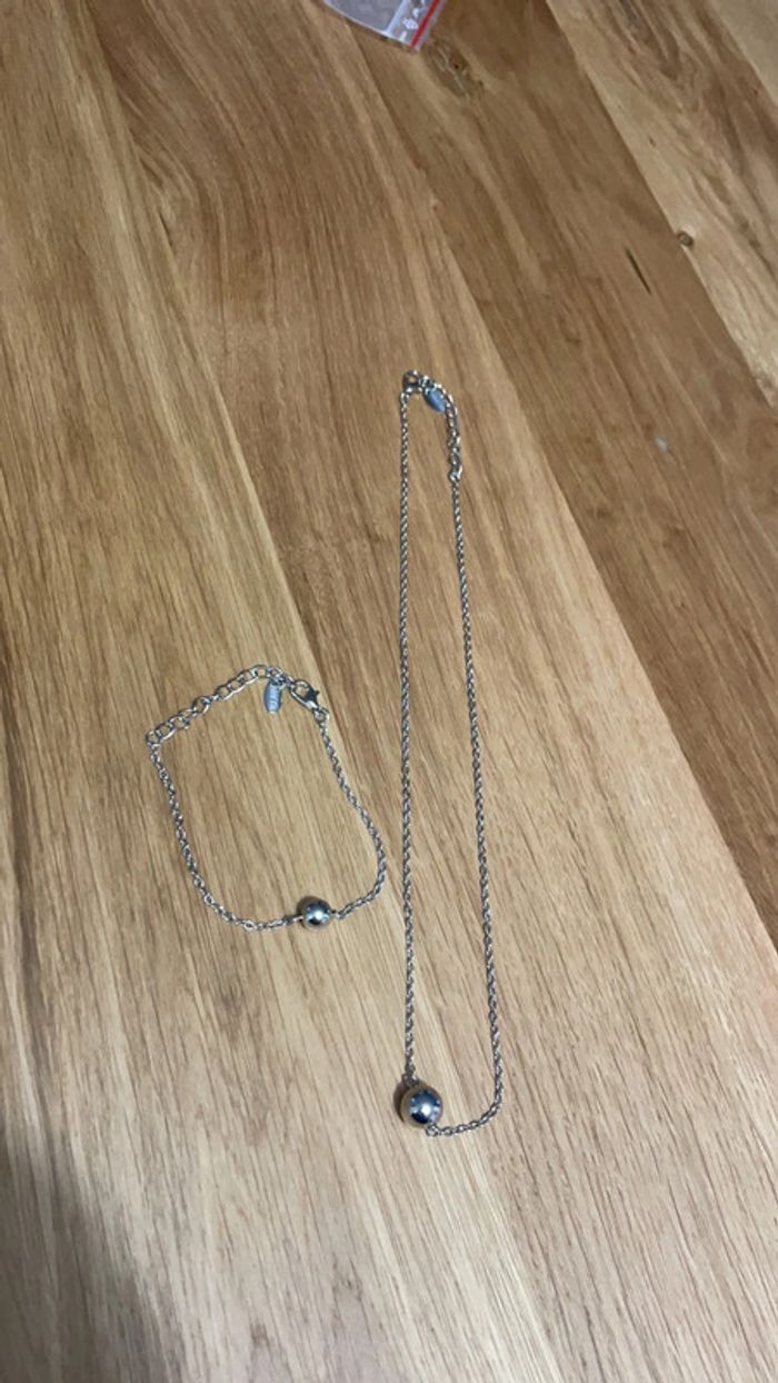 Ensemble de bijoux