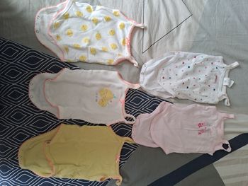Lot de 5 bodies
