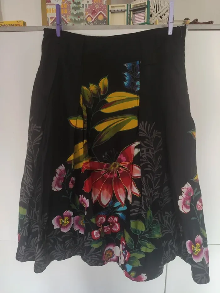 Derhy Ensemble jjupe et top fleuri S