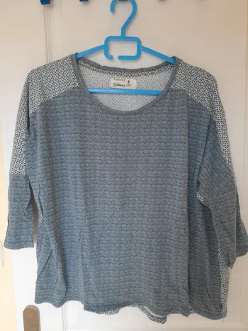 Tee-shirt