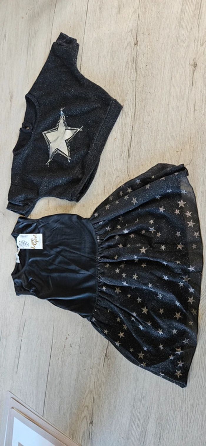 Robe courte noire avec étoiles sans manche avec pull assorti, LPC Girls, 5 ans, neuf - photo numéro 4