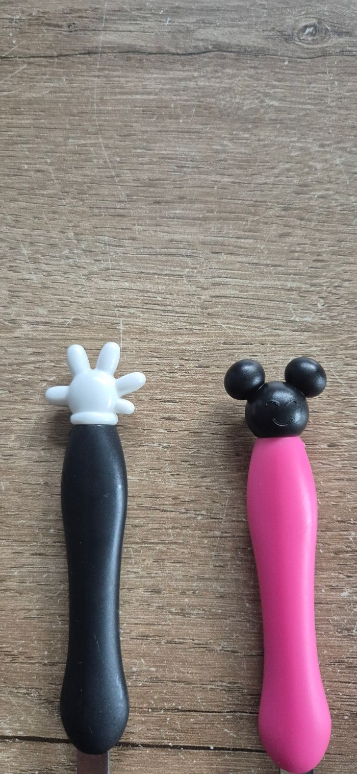 Lot cuillères ergonomiques Disney - photo numéro 2