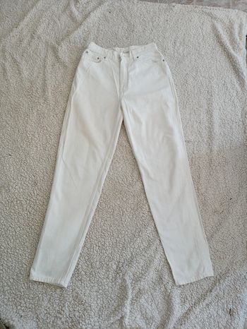 Fabriqué en 96, piece vintage authentique jean Levi's 521 blanc vintage 90s made in USA tapered