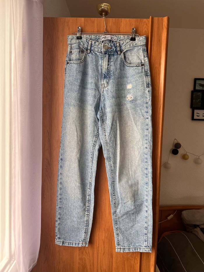 Jean droit coupe Mom fit bleu clair FB Sister taille XS-34