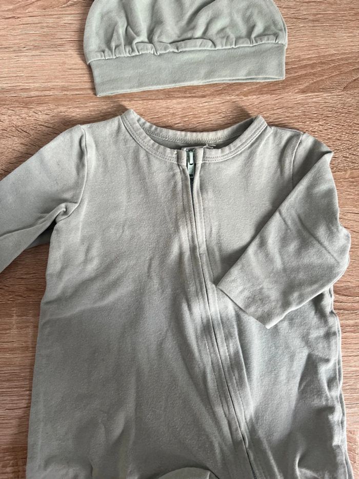 Ensemble pyjama bébé 👶🏻 - photo numéro 2