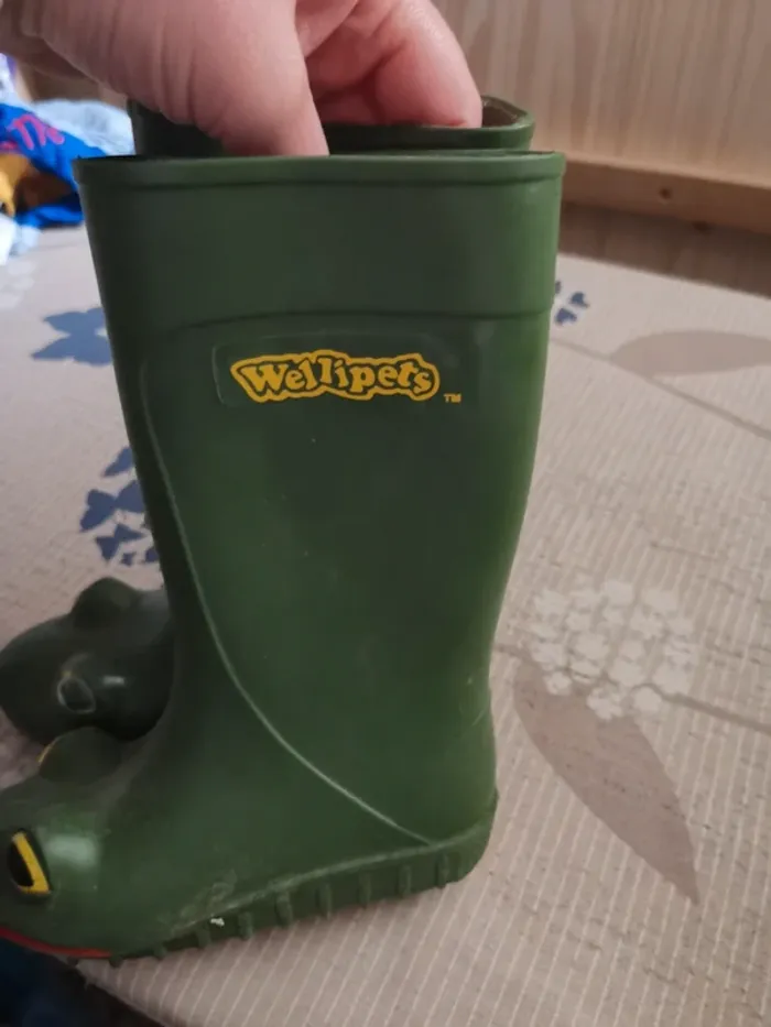 Bottes taille 24 - photo numéro 2