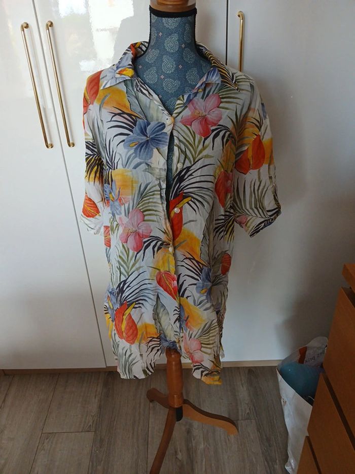 Chemise fleurie