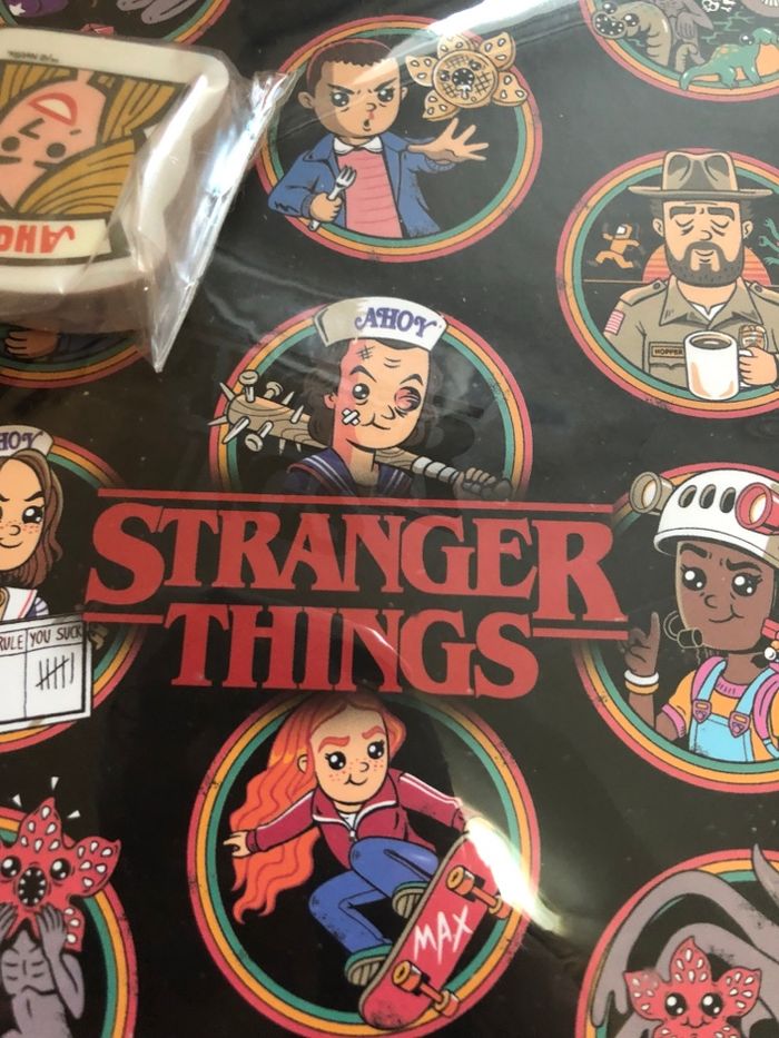 Stranger Things 📀 Set Papeterie - photo numéro 2
