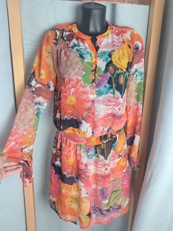 Hugo boss robe été colorée fleurie bohème T 36/38