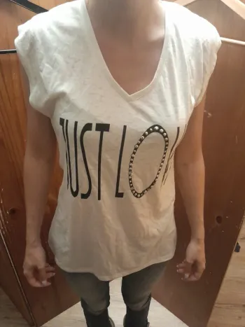 T short blanc