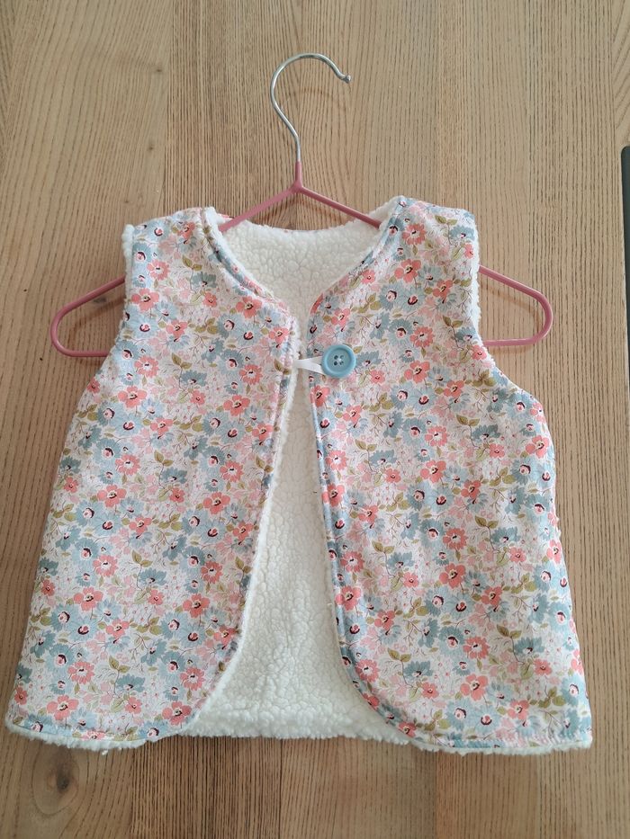 Gilet réversible 3-6mois - photo numéro 2