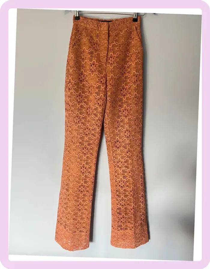 Pantalon Pinko rose dentelle – taille 38 IT FR 34 – chic & ultra féminin - photo numéro 5
