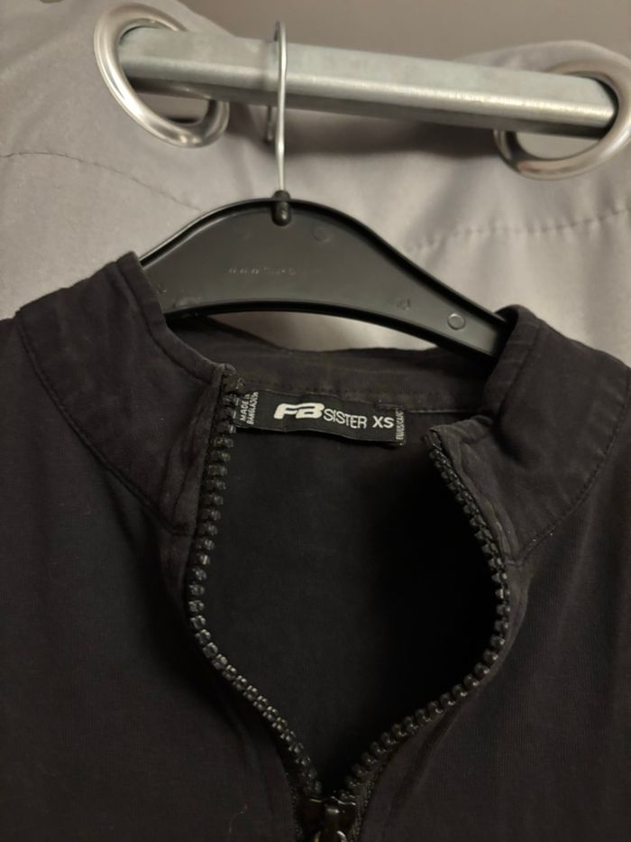 top noir - photo numéro 3