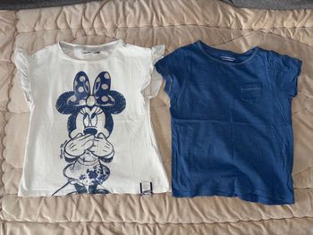Lot 2 tee shirt taille 5 ans Monoprix