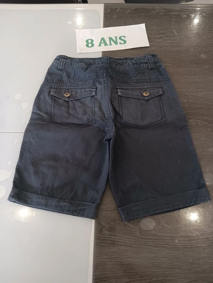 Short 8 ans - photo numéro 2