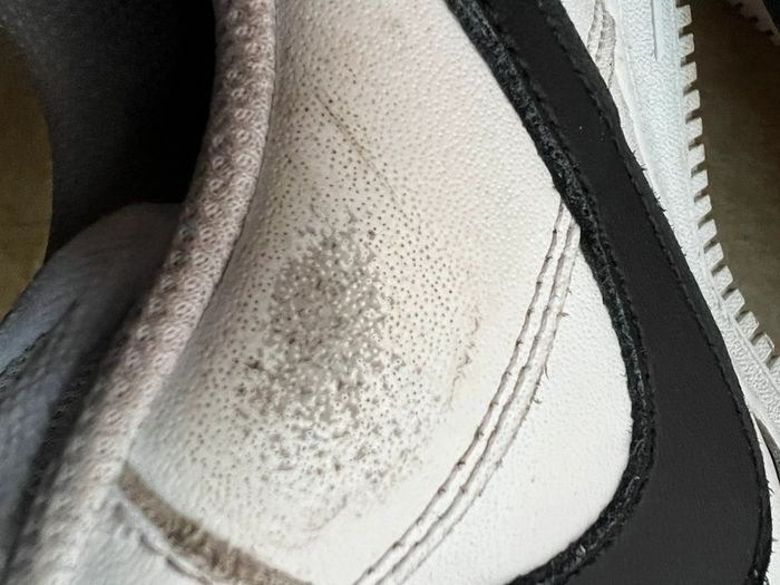 Nike air force one blanc noir 45 bon état - photo numéro 8