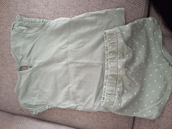 Ensemble short et tee-shirt C&A 3/6 mois - photo numéro 3