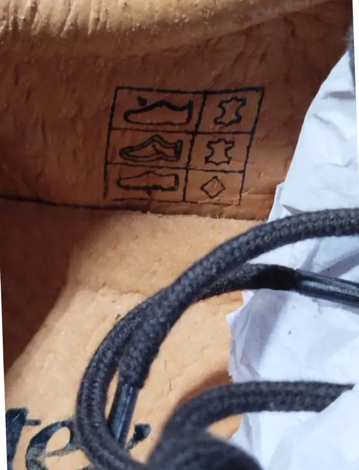 Chaussures cuir Altex 44 Neuves avec boîte - photo numéro 5